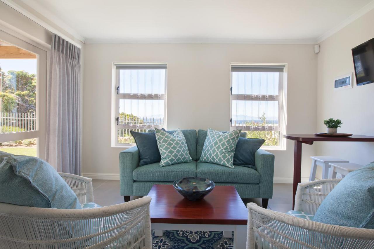Apartment Crichton House